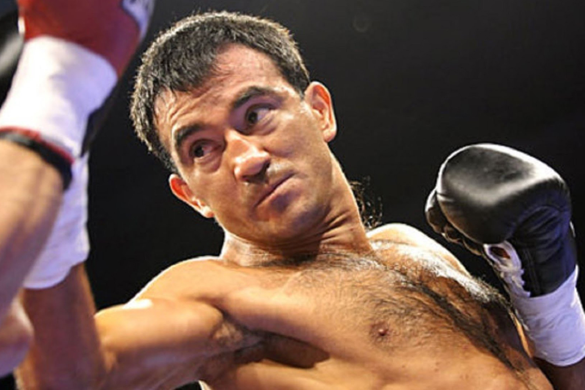 Omar Narváez peleará por el título latino de los gallos