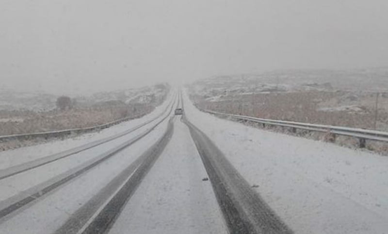 Rescatan a 36 personas varadas por la nieve en las Altas Cumbres