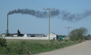 Vecinos del Cordón Industrial denuncian que hay un relleno de residuos químicos