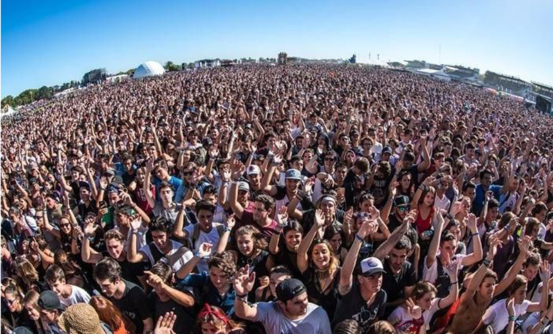 Por pronóstico de tormentas eléctricas reprograman los shows del Lolapalooza