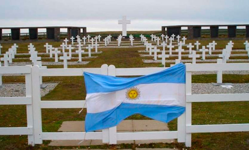 Familiares de caídos en Malvinas viajarán a las islas para un homenaje