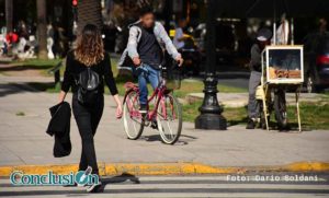 ¿Bicisenda en Oroño? Proyectos en el Concejo y la voz de los rosarinos a favor y en contra