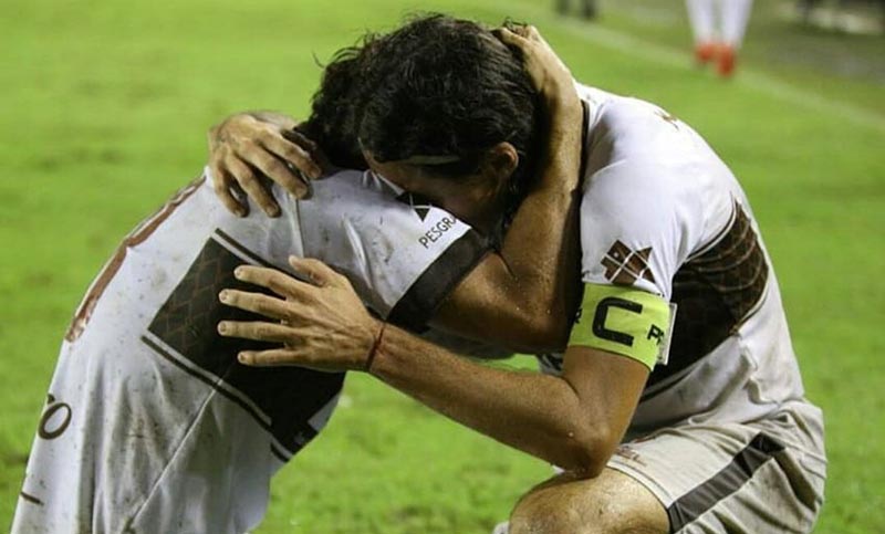 Platense ascendió a la B Nacional con un gol del Chino Vizcarra