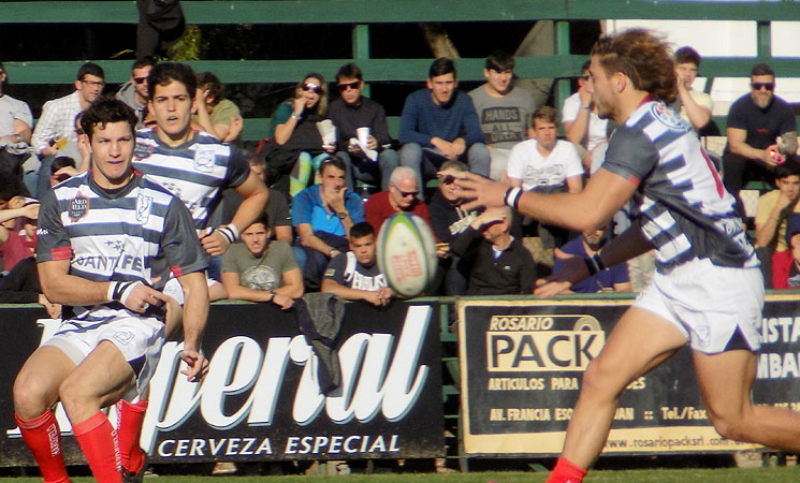 La revista Supertry cumple quince años codo a codo con el rugby