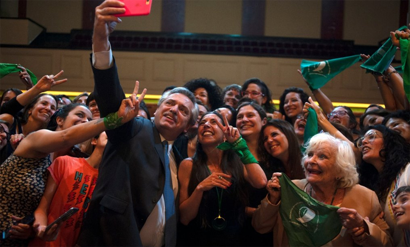 Fernández reiteró su compromiso de luchar contra las violencias que sufren las mujeres