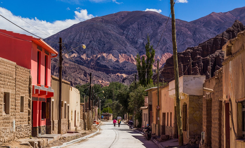 Humahuaca lanzó su temporada turística y propone caminatas por sitios emblemáticos