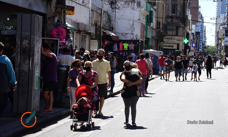 Ventas en calle San Luis: leve repunte en las fiestas no pudo salvar otro mal año