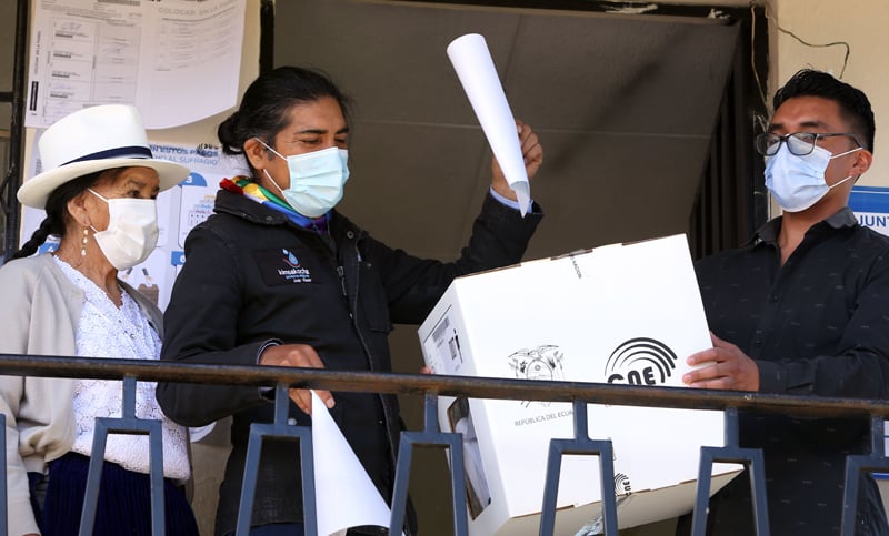 Alta participación en las elecciones presidenciales ecuatorianas