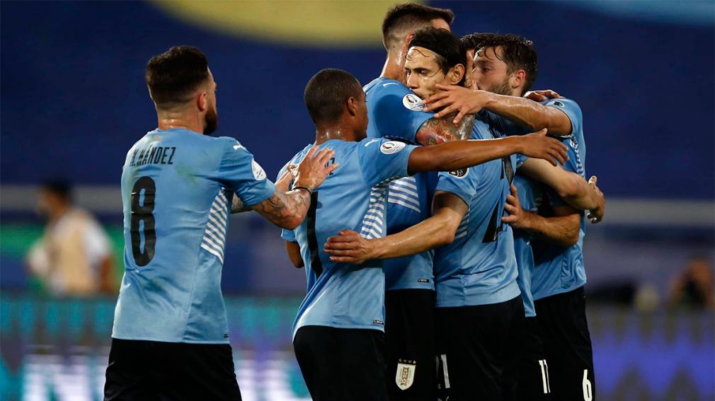 Uruguay le ganó a Paraguay y será rival de Colombia