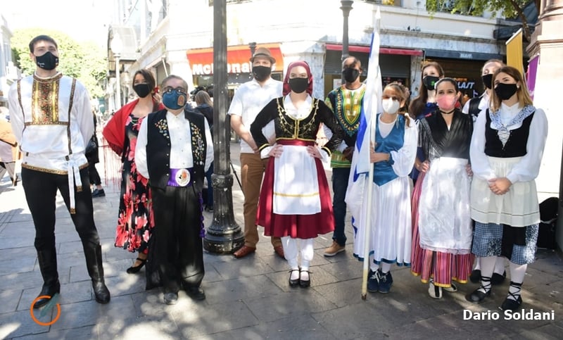 Rosario se prepara y empieza a palpitar la Fiesta de las Colectividades