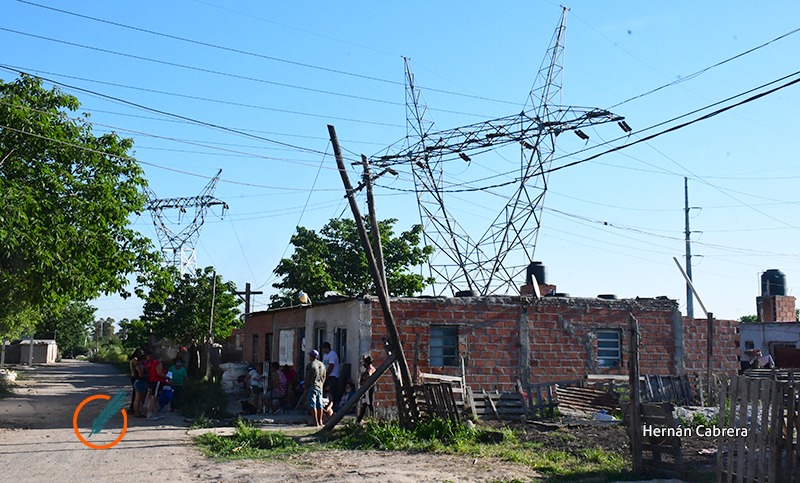 Barrio La Cariñosa: más de dos días sin luz y una grave denuncia