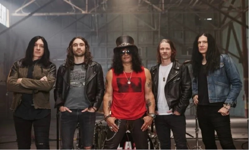 Slash lanzó un nuevo álbum junto a Myles Kennedy y The Conspirators