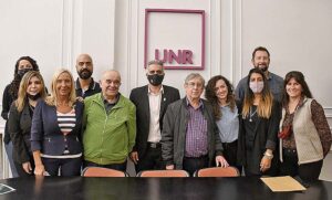 No docentes de la UNR viajan a Universidades del mundo para capacitarse dentro del programa AVE