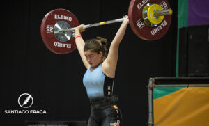 Luana Monzón Pinchetti ganó la medalla de plata en levantamiento de pesas