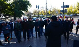 En repudio del golpe de 1966, realizaron un acto en el busto de Illia