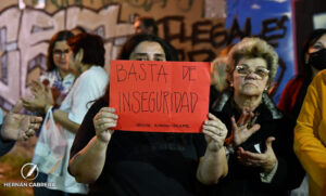 Vecinos de barrio Azcuénaga realizaron una asamblea para exigir seguridad