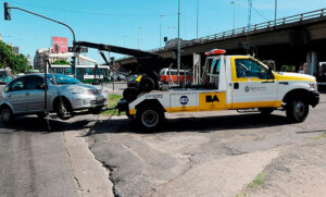 Por irregularidades, piden la nulidad de la concesión de grúas en Capital Federal