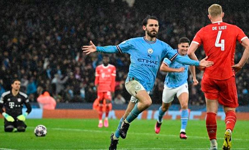 Manchester City aplastó a Bayern Münich y quedó a un paso de semis en la Champions