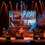 Pablo El Enterrador conmovió al público en el show por sus 50 años