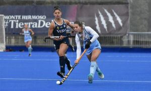 Las Leoncitas derrotaron a Las Leonas en el segundo amistoso