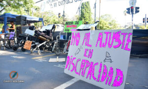 Sectores que trabajan con personas con discapacidad denuncian que el sistema «está quebrado»