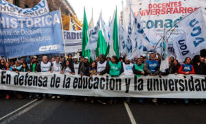  El Frente Sindical de las Universidades Nacionales anuncia un plan de lucha con paro en todo el país