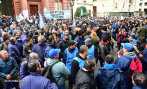 Municipales aceptaron la propuesta y pusieron fin al conflicto