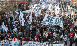 Municipales jujeños de 47 municipios denuncian que el Gobierno les liquida mal los sueldos