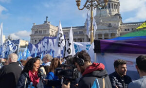 Conadu convocó a una movilización frente al Congreso y lanzó un paro nacional de 48 horas