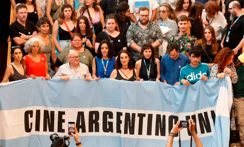 Representantes del cine argentino, preocupados por su participación internacional: «Milei promueve ignorancia, hambre e intolerancia»