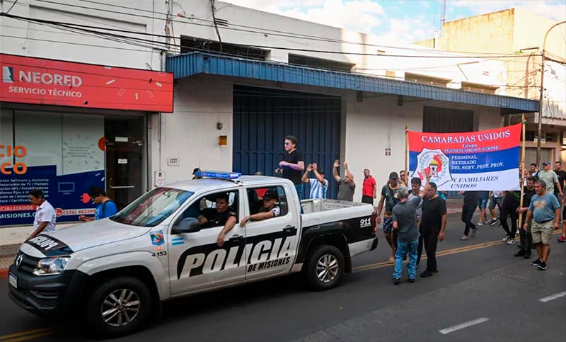 Policías lograron un acuerdo con la provincia, mientras que docentes y médicos continúan sus reclamos