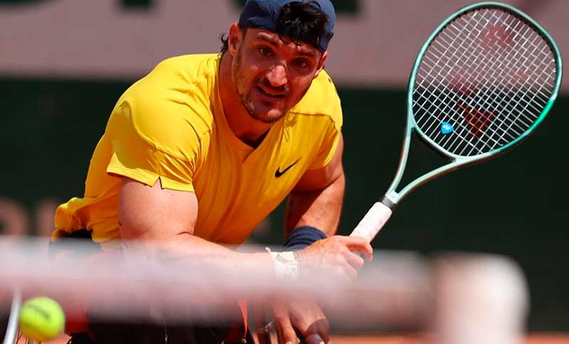 Gustavo Fernández no pudo con Oka en la final de Roland Garros