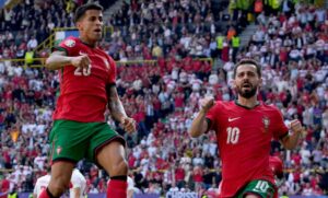 Portugal derrotó a Turquía y sacó pasaje a octavos de final