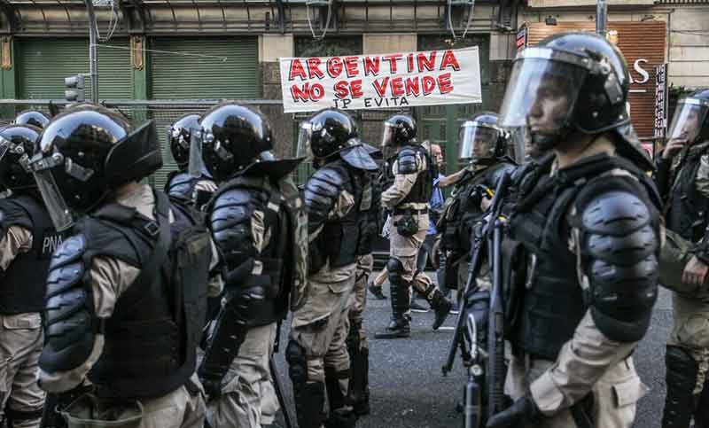 Represión en el Congreso: denuncian al Gobierno ante organismos internacionales por violar derechos