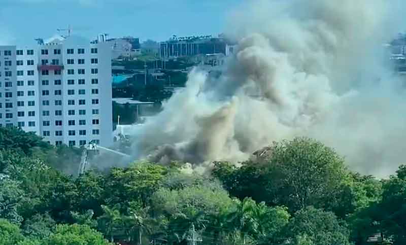 Feroz incendio en un edificio de Miami: decenas de evacuados y múltiples heridos