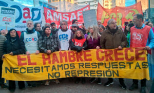 Organizaciones sociales y gremiales repudiaron la presencia de Javier Milei en Rosario