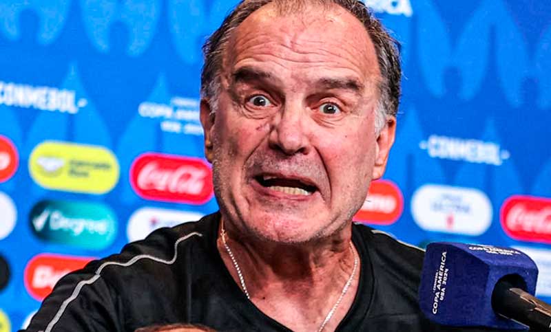 Bielsa criticó a la Conmebol, defendió a sus jugadores y apuntó al periodismo