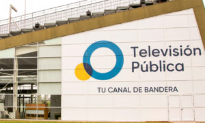 El Gobierno lanzó un plan de retiro voluntario en la Televisión Pública y Radio Nacional