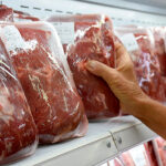 El consumo de carne es el más bajo de los últimos 100 años, según la Bolsa de Comercio