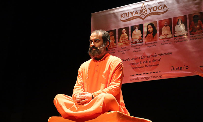 El Swami Ishwarananda Giri brindará una charla libre y gratuita