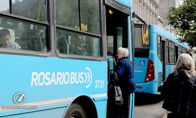 Las acciones judiciales que se presenten por la quita de subsidios al transporte deberán tramitarse en Rosario