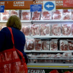 Por la caída histórica del consumo de carne, advierten un deterioro en la dieta de los argentinos