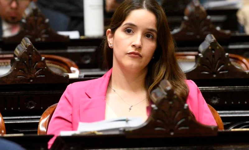 De visitar genocidas a autosancionarse: Rocío Bonacci votó a favor de expulsar a los diputados que visitaron a Astiz