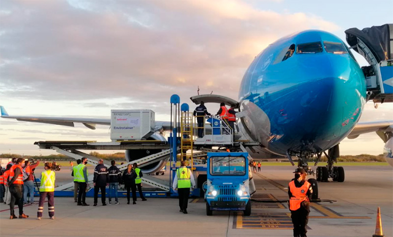 Tras la asamblea de aeronáuticos, comenzaron a normalizarse los vuelos en Aeroparque