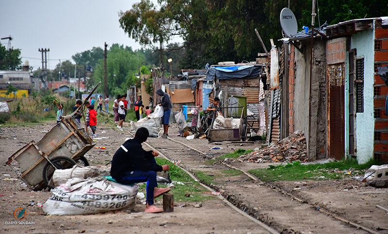 La pobreza trepó al 55% y la indigencia al 20% durante el primer trimestre del año