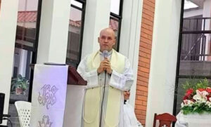 Durante el fin de semana arrestaron a once sacerdotes y un diácono en Nicaragua