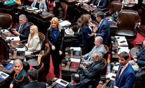 Diputados: próxima a conseguir el quórum, la oposición va tras los fondos de la Side