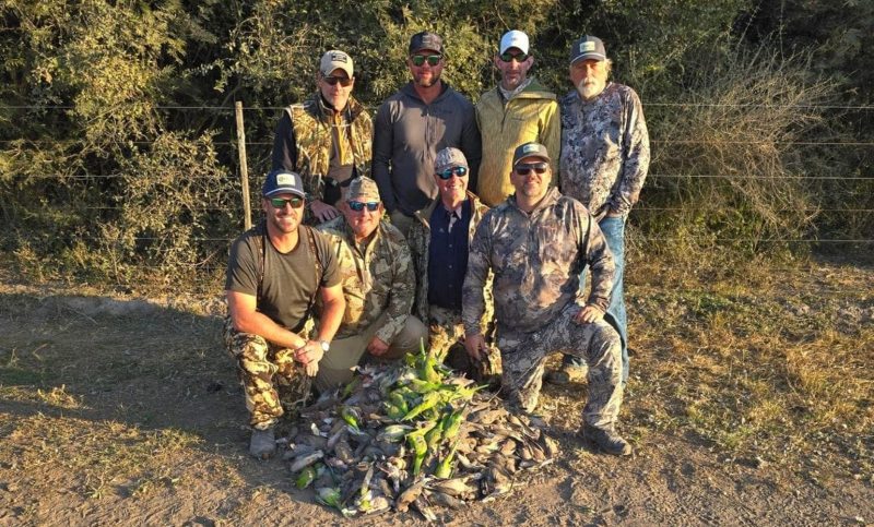 Indignante: cazadores estadounidenses matan especies protegidas en un coto de caza de Santa Fe