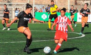 Adiur se prepara para el partido decisivo de la Copa Santa Fe femenina