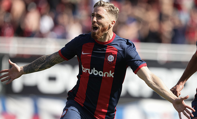 Con doblete del español Muniain, San Lorenzo venció a Banfield